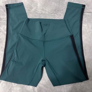 Lululemon hunter green leggings